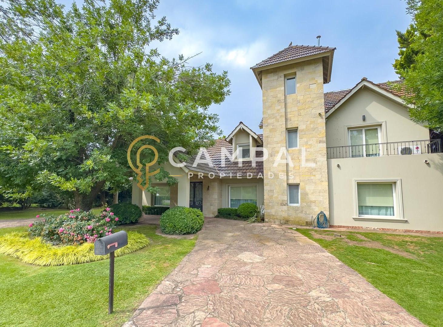 Casa Chalet en Venta en San Diego, Francisco Álvarez, Moreno