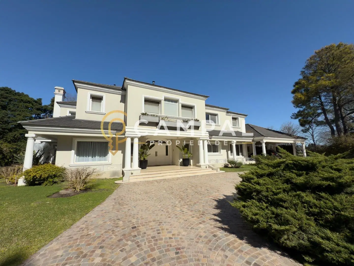Casa Chalet  en Venta en San Diego, Francisco Álvarez, Moreno 5