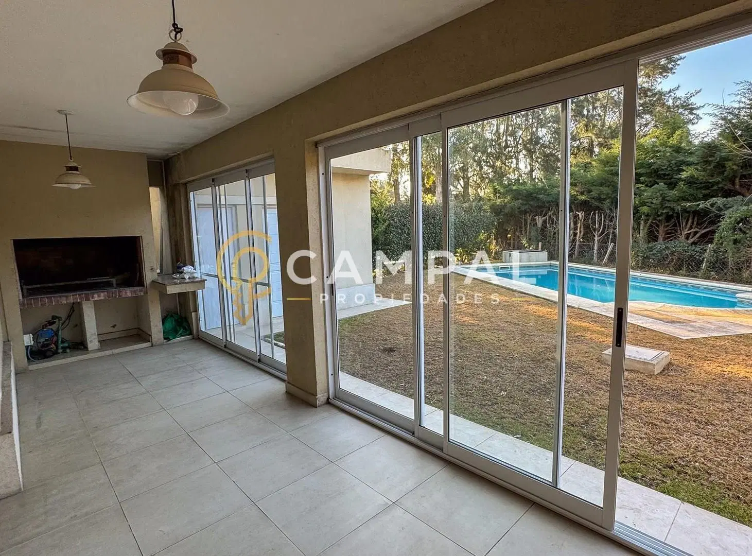 Casa  en Venta en Banco Provincia, Francisco Álvarez, Moreno 3