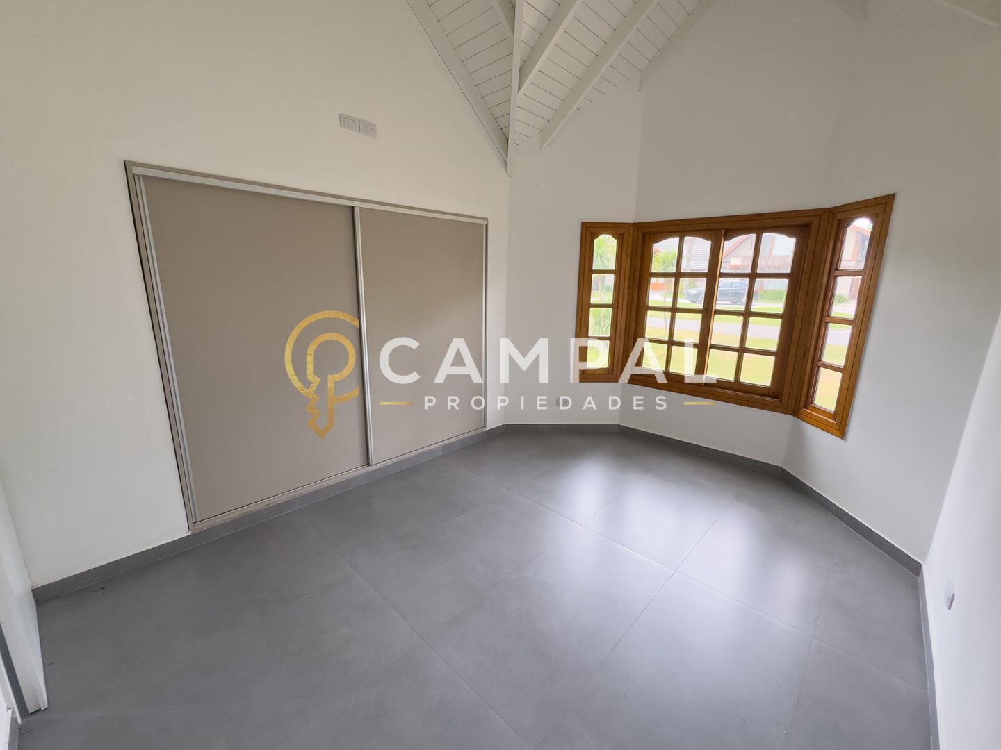 Casa Chalet  en Venta en San Diego, Francisco Álvarez, Moreno