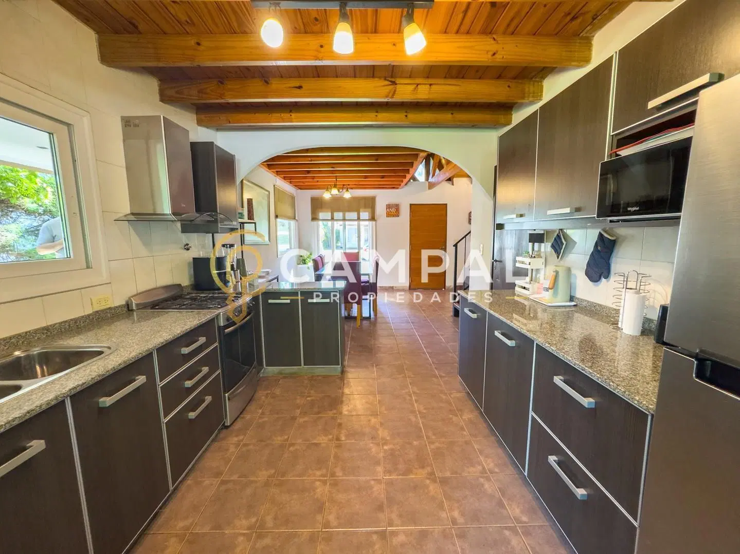 Casa Chalet  en Venta en Banco Provincia, Francisco Álvarez, Moreno 8