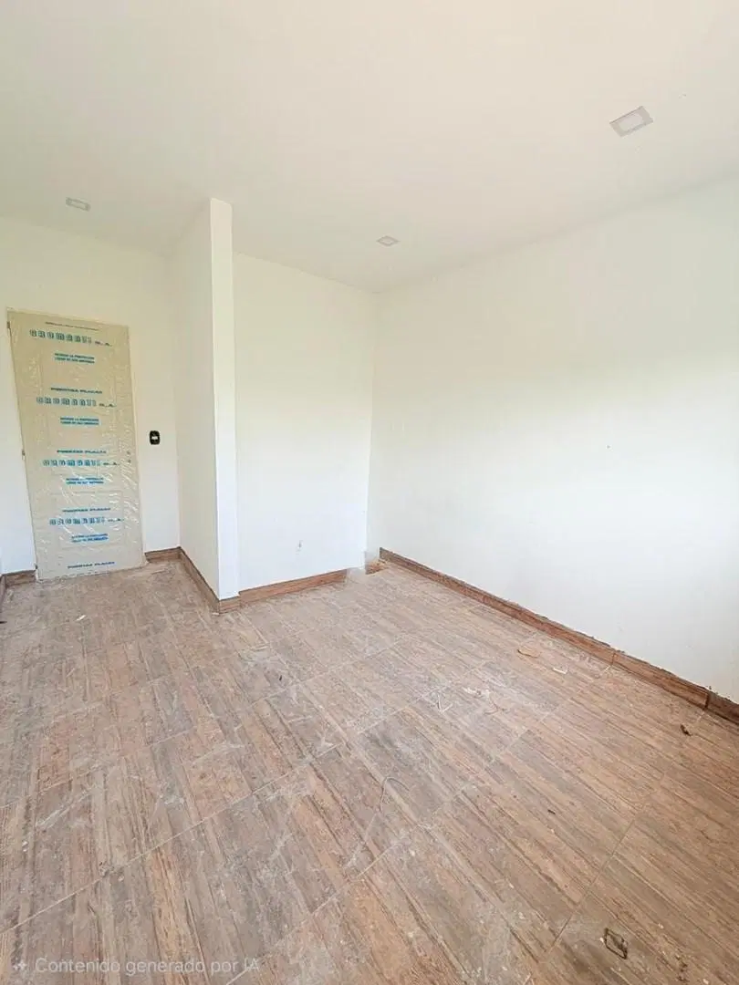 Casa  en Venta en Banco Provincia, Francisco Álvarez, Moreno 3