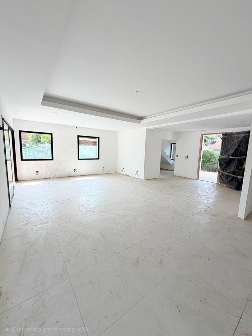 Casa en Venta en Banco Provincia, Francisco Álvarez, Moreno