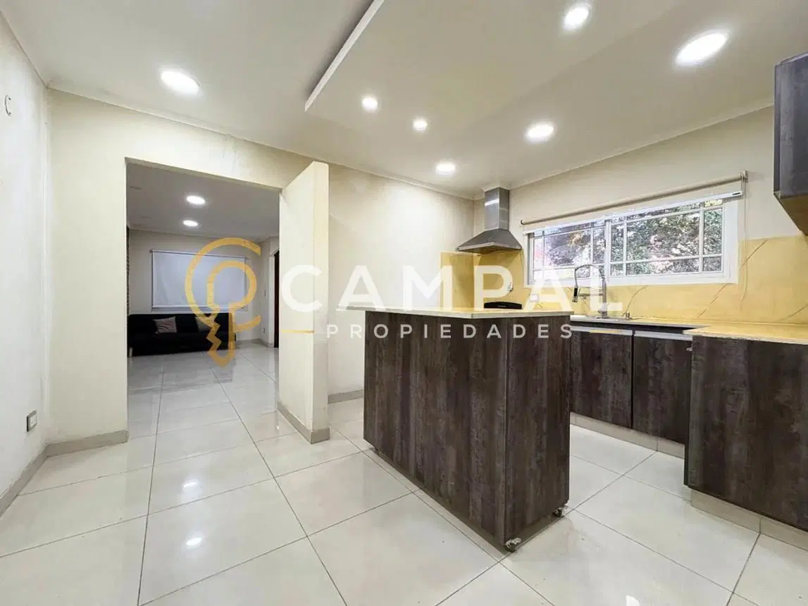 Casa Chalet  en Venta en Banco Provincia, Francisco Álvarez, Moreno 5