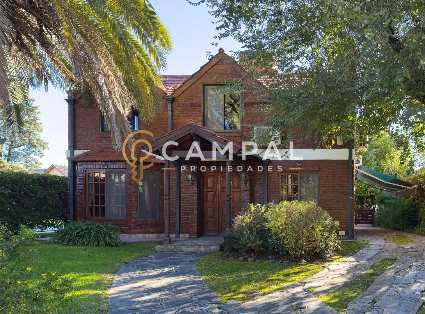 Casa Chalet  en Venta en Banco Provincia, Francisco Álvarez, Moreno 4