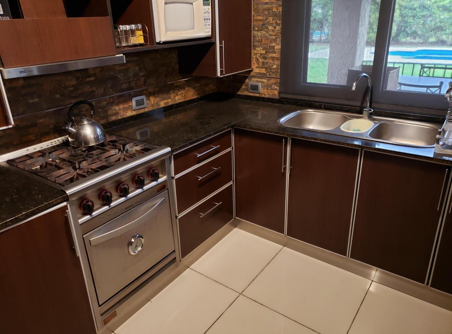 Foto de Casa en Venta ubicado en Banco Provincia, Moreno, G.B.A. Zona Oeste, imagen 3