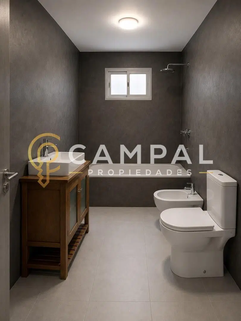 Casa Chalet  en Venta en Banco Provincia, Francisco Álvarez, Moreno 2