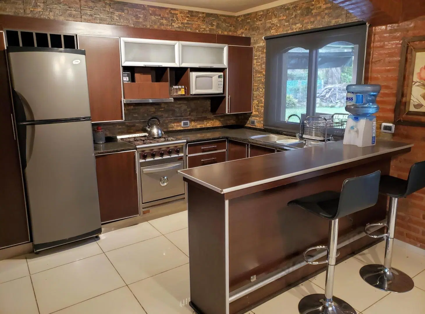 Casa Chalet  en Alquiler en Banco Provincia, Francisco Álvarez, Moreno 3