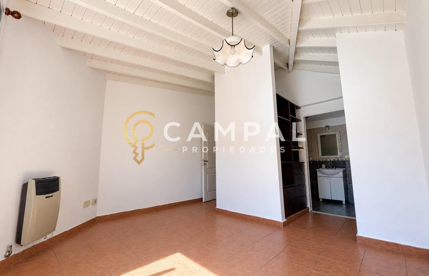 Foto de Casa Chalet en Alquiler en Banco Provincia, Francisco Álvarez, Moreno, imagen 2