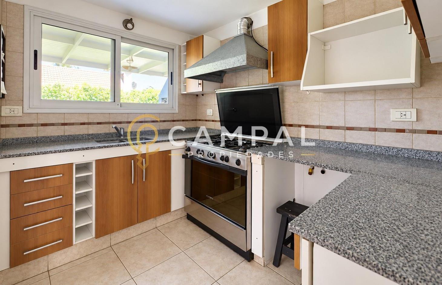 Foto de Casa Chalet en Alquiler en Banco Provincia, Francisco Álvarez, Moreno, imagen 3
