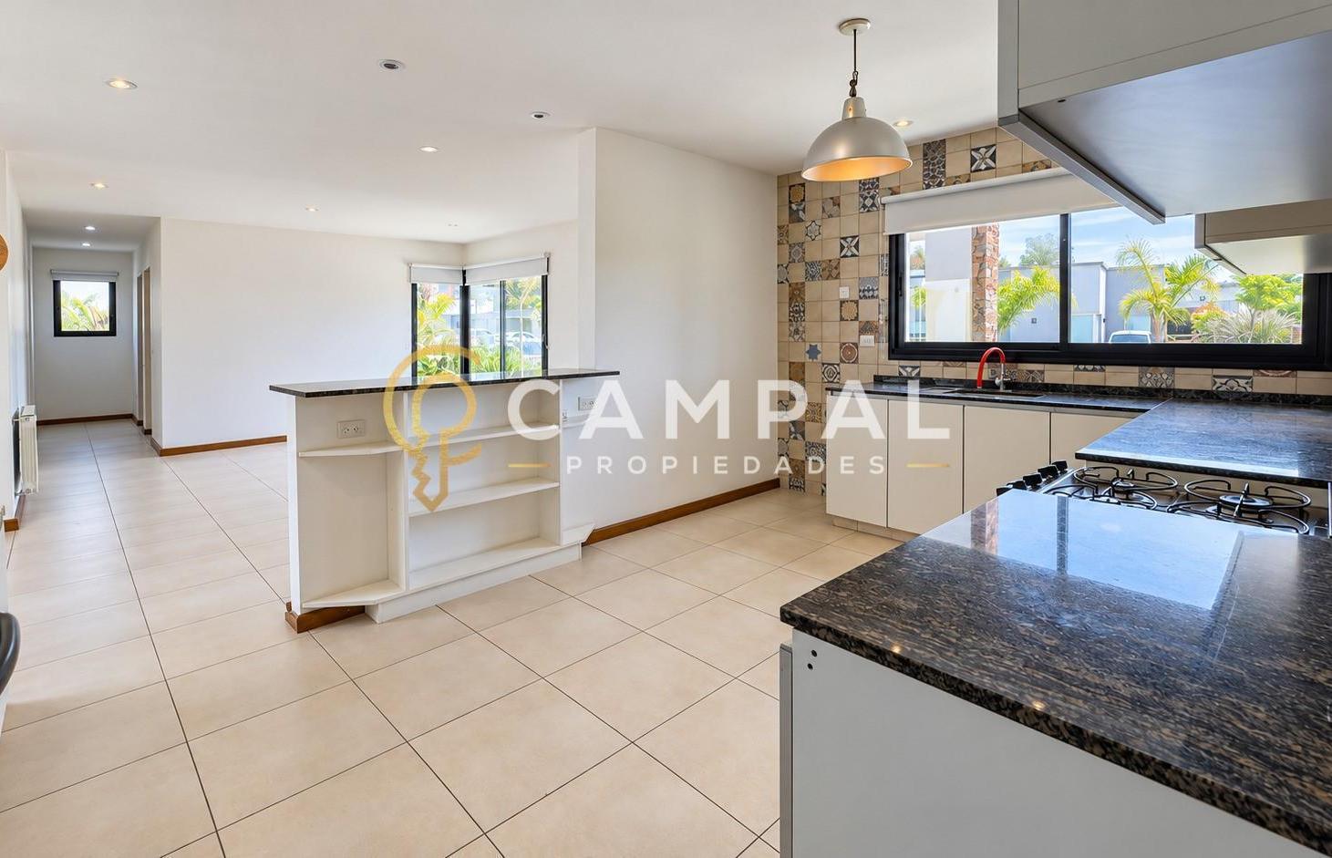 Foto de Casa en Venta en La Cesarina, General Rodríguez, G.B.A. Zona Oeste, imagen 4