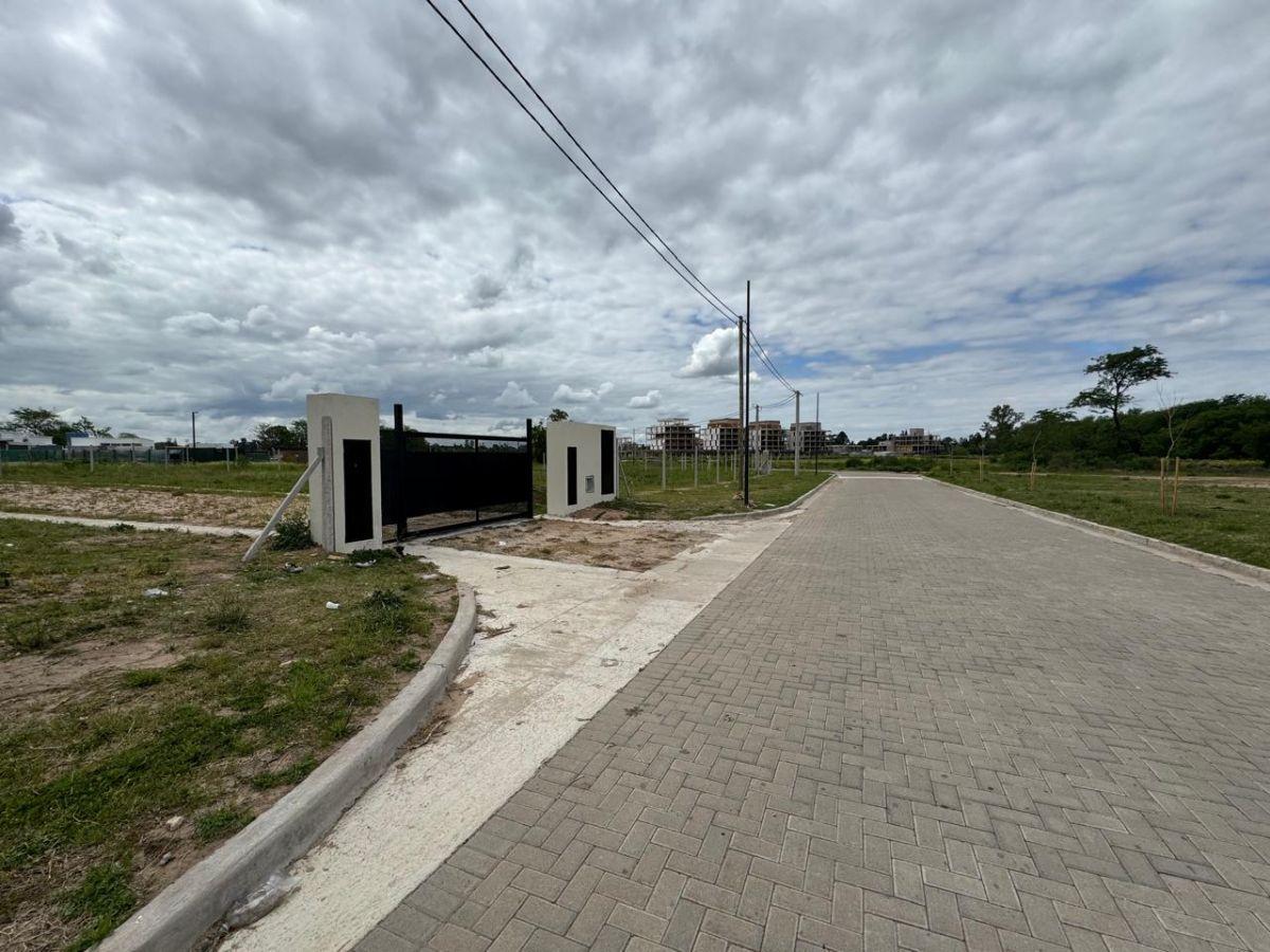 Foto de Lote en Barrio con Porton, imagen 5