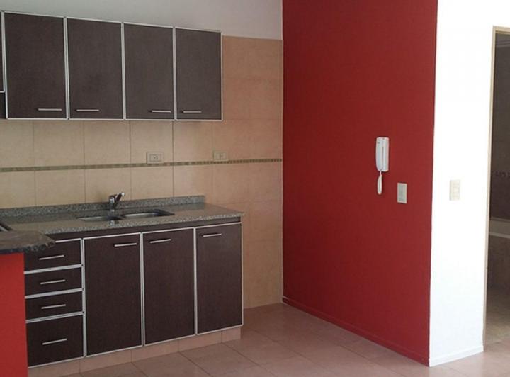 VENTA MONOAMBIENTE C/ PATIO Y PARRILL EN SAAVEDRA 5