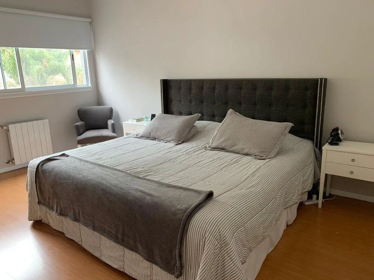 VENTA CASA OLIVOS 4 DORMITORIOS 3