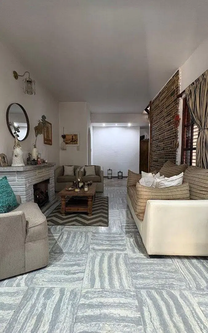 CASA CON PILETA Y LOCAL COMERCIAL EN DON TORCUATO 3