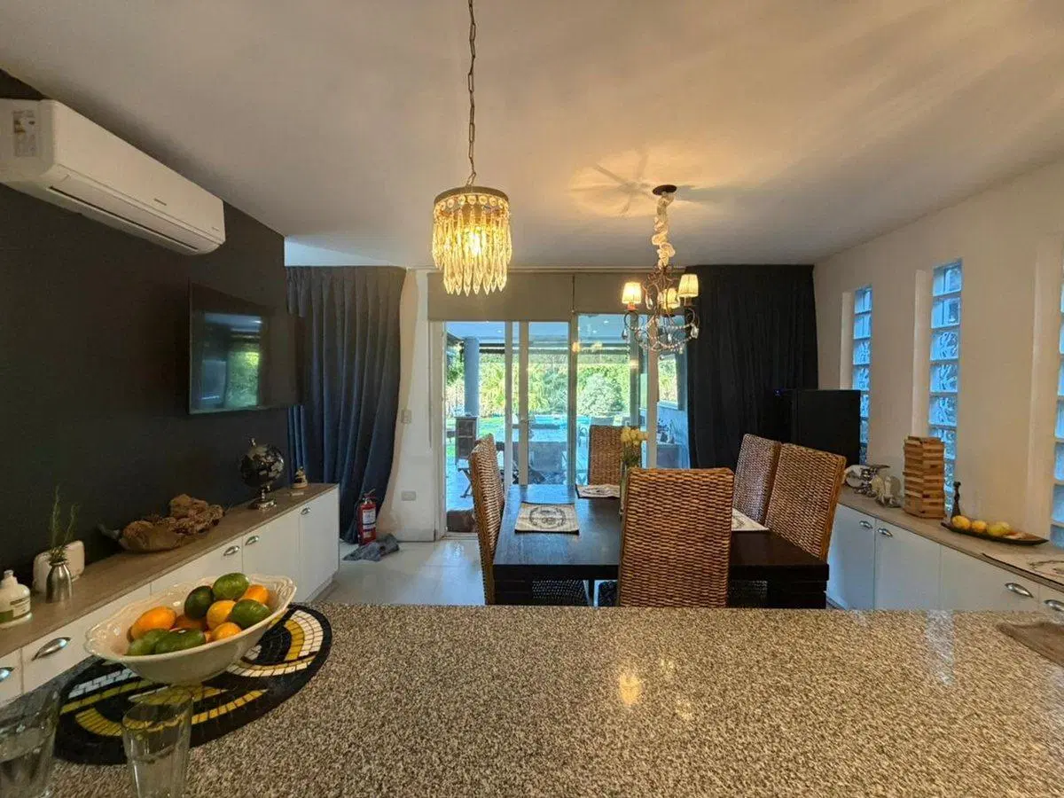 VENTA CASA 7 AMBIENTES LA LOMADA 5