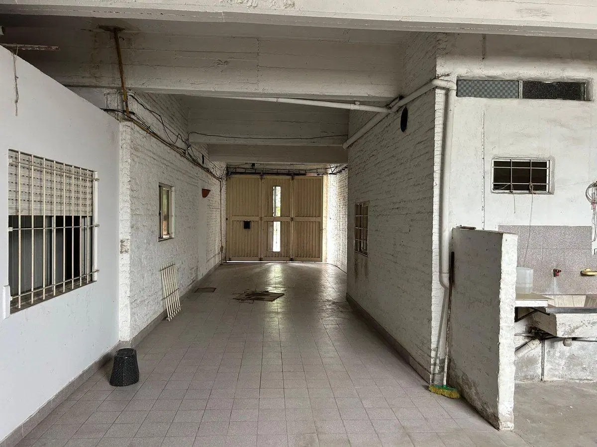 Venta Casa con departamentos Apto Cred. San Miguel 5