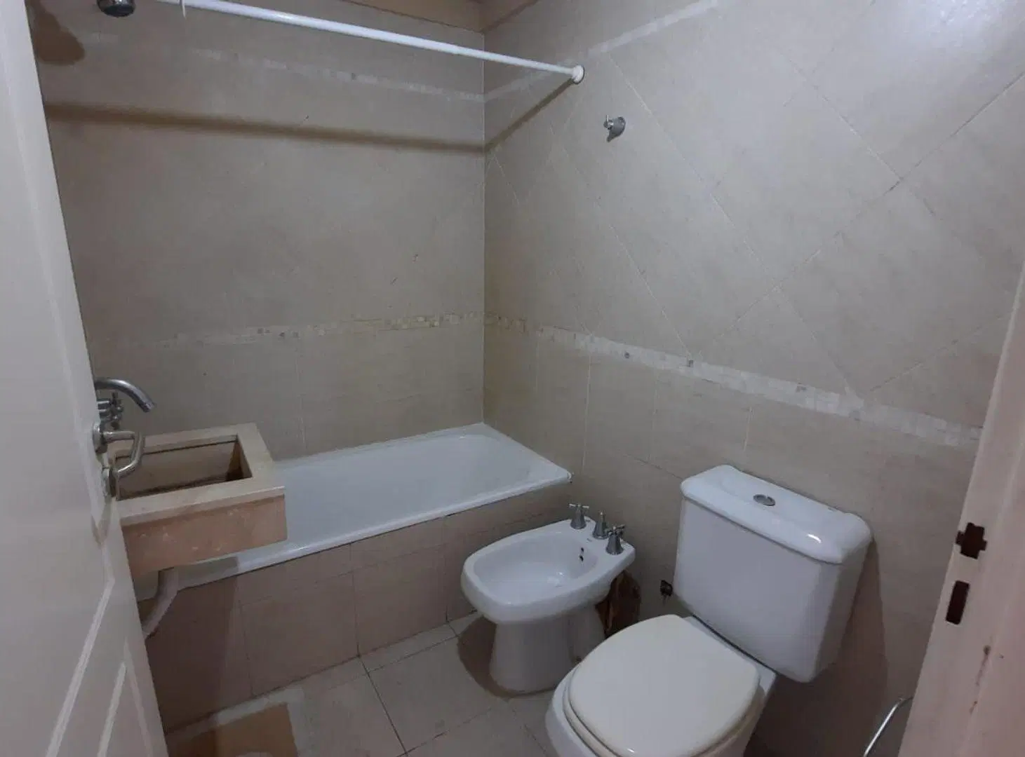 VENTA DEPARTAMENTO 2 AMBIENTES PILAR PILETA BALCON 3