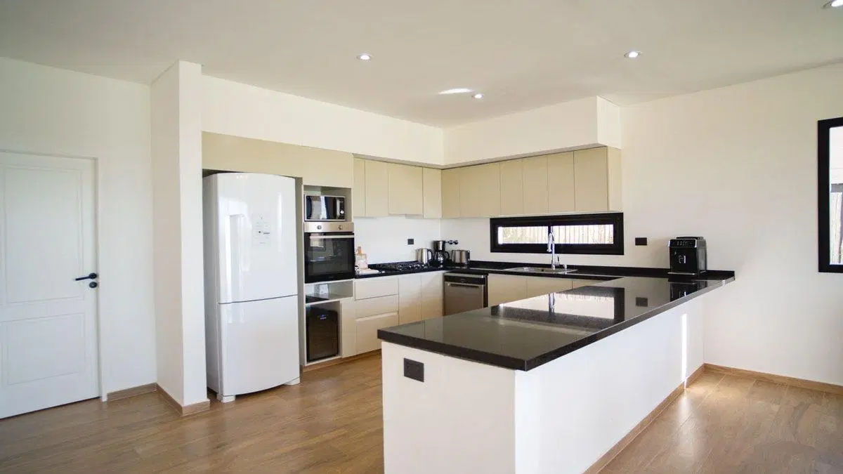 CASA 4 AMB UNA PLANTA CON PILETA SAN SEBASTIAN 5