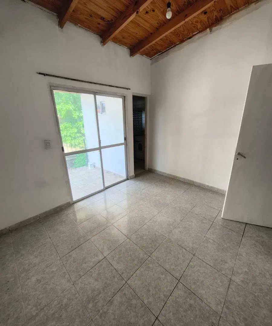 Venta Casa multifamiliar Solares del Norte Pilar 5
