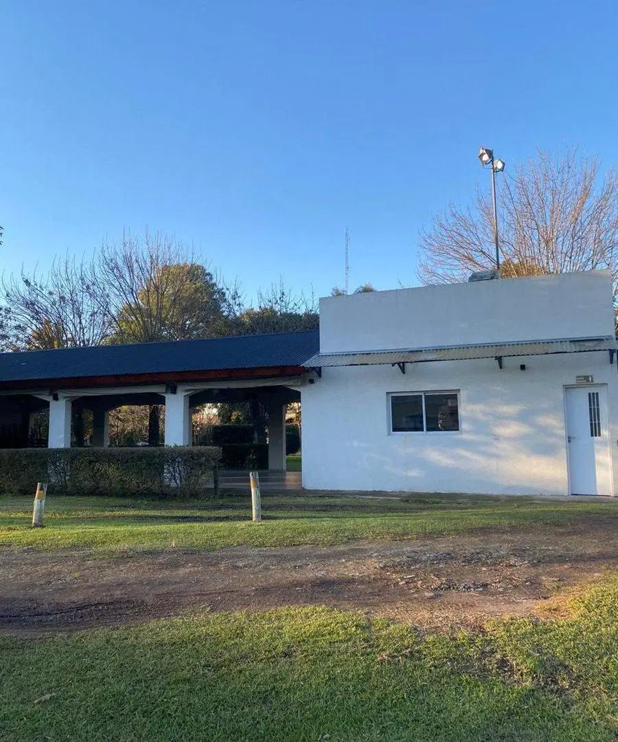 Venta lote en Pilar, Las Brisas Country Club 2