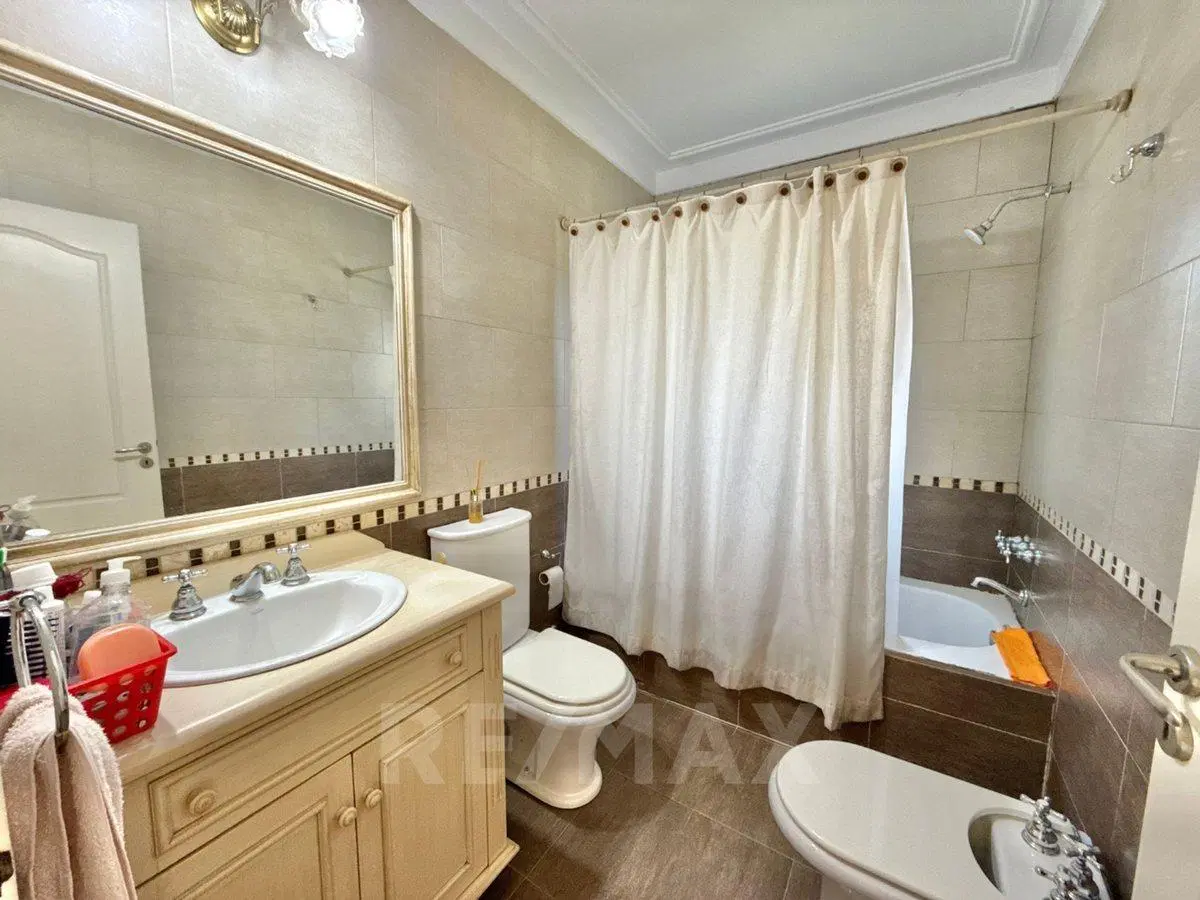 VENTA CASA 4 AMB B. LOS TRES CONILES APTO CREDITO 4