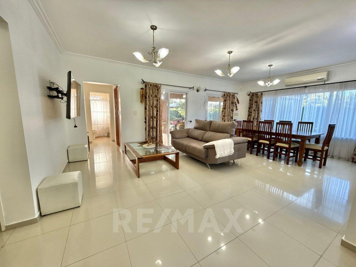 VENTA CASA 4 AMB B. LOS TRES CONILES APTO CREDITO