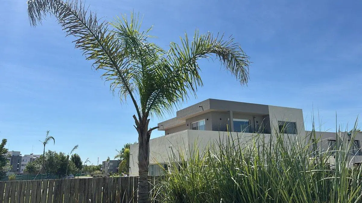 VENTA ESPECTACULAR CASA A ESTRENAR EN LAGOON PILAR 5