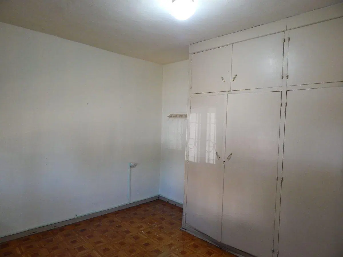 ALQUILER CASA CENTRICA 2 AMB PTE DERQUI PILAR 4