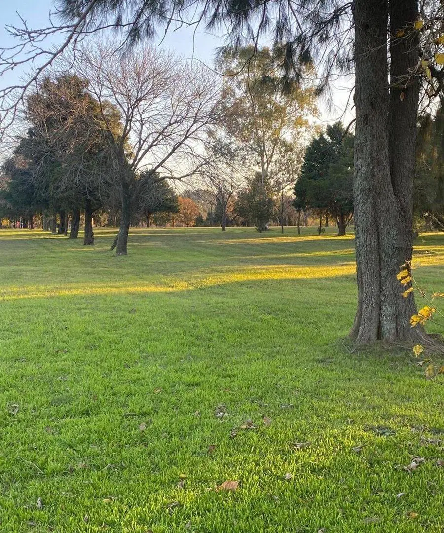 Venta de Lote en Pilar en Las Brisas Country Club 3
