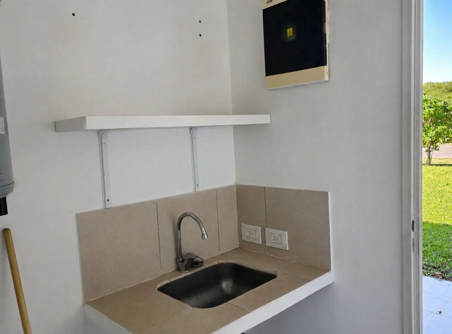 VENTA CASA 4AMB SAN EDUARDO, PILAR DEL ESTE 4