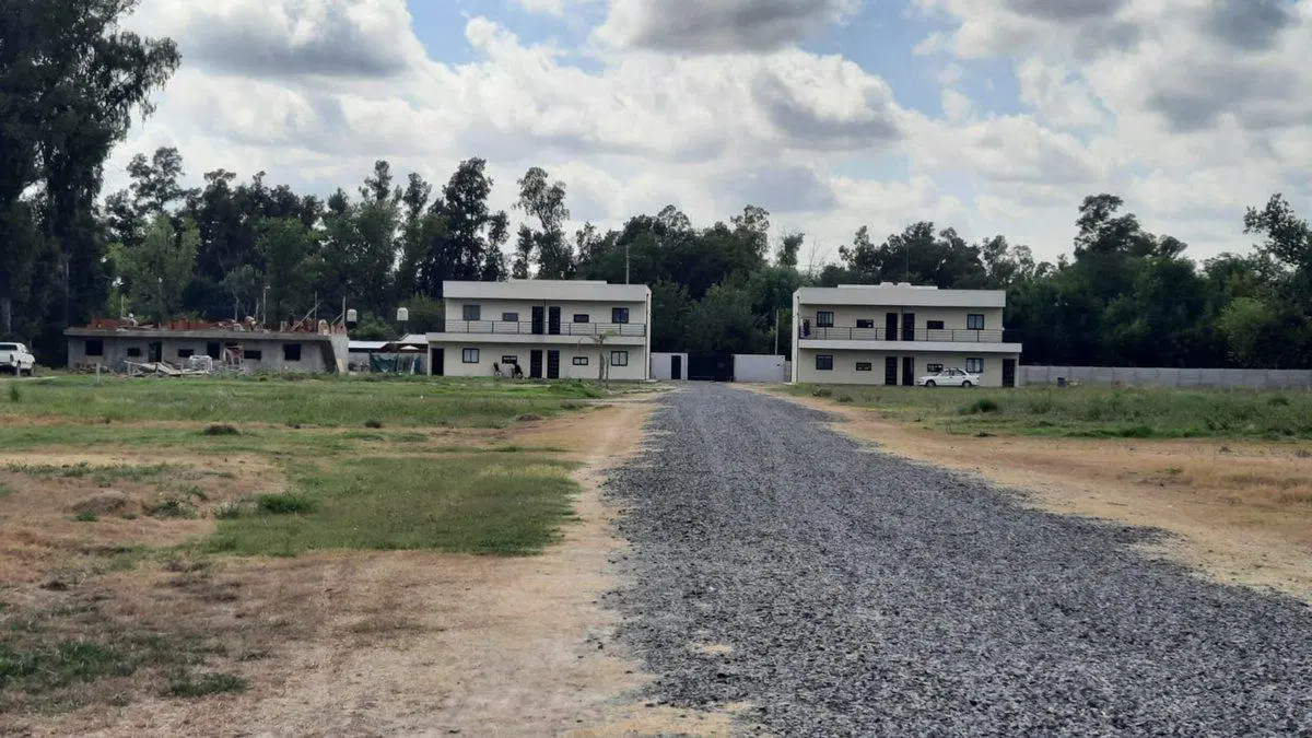 VENTA 2 AMBIENTES PILAR CARABASSA B° LOS OLIVOS 2