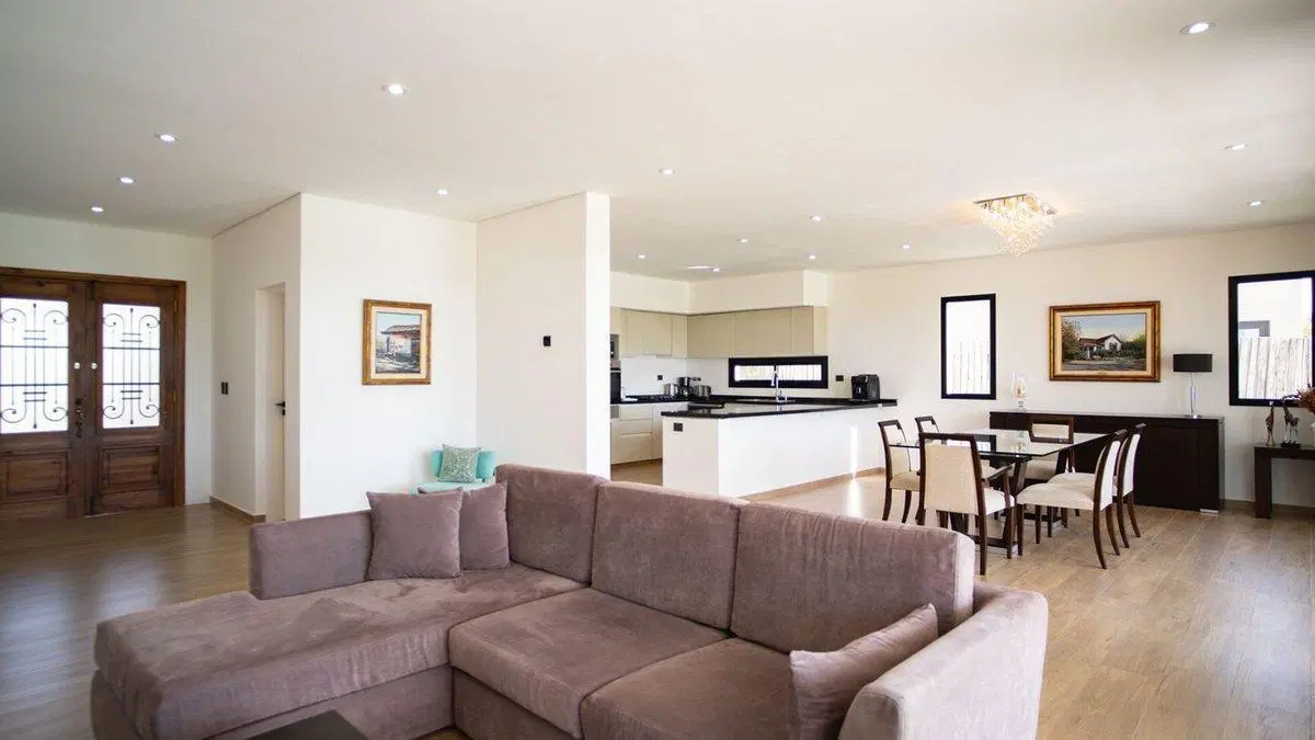 CASA 4 AMB UNA PLANTA CON PILETA SAN SEBASTIAN 2