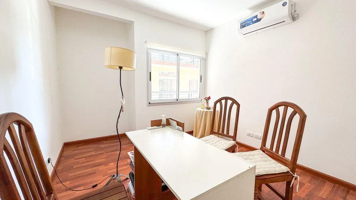 Departamento 2 ambientes Moreno a ESTRENAR cochera 3