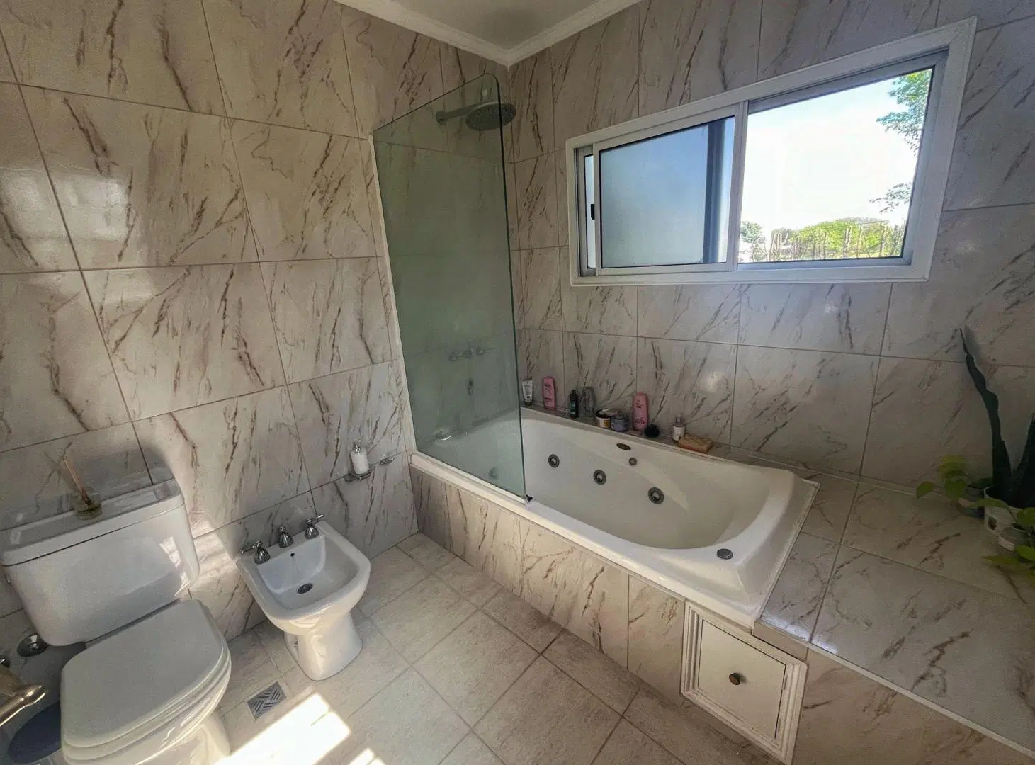 Casaquinta en venta en Fátima. 5