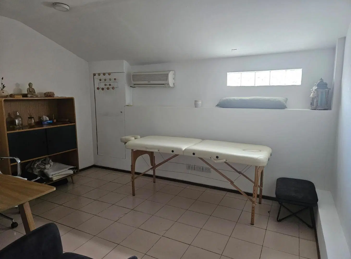 VENTA DOS LOCALES PASEO LA ESCALA CAAMAÑO 3