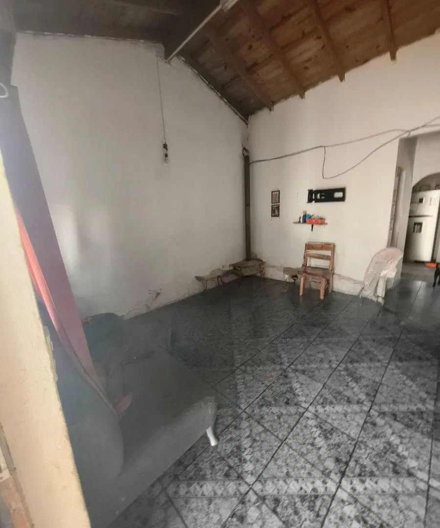 Venta casa multifamiliar PILAR DERQUI 460mtr total 4