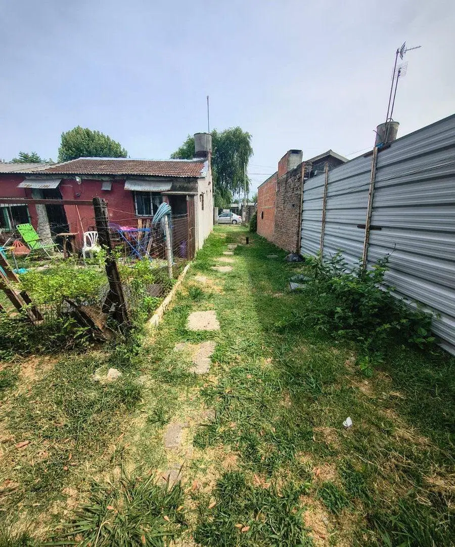 Venta casa multifamiliar PILAR DERQUI 460mtr total 2