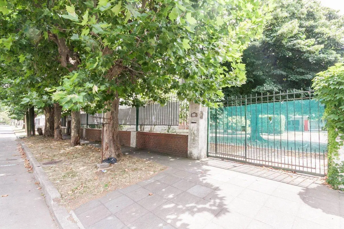 VENTA CASA 5 AMBIENTES EN TURDERA S/ LOTE 1000M2 3