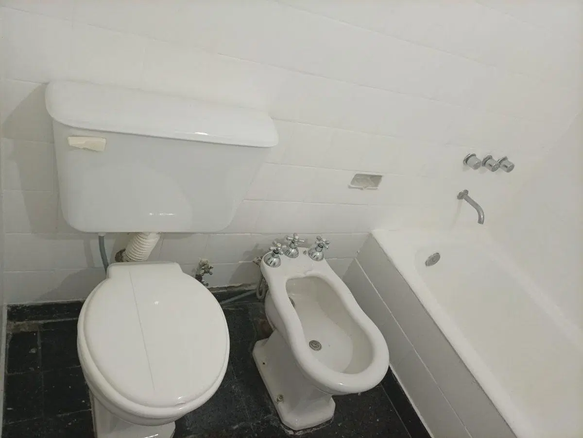 VENTA MONOAMBIENTE DIVIDO EN RECOLETA AMPLIO 4