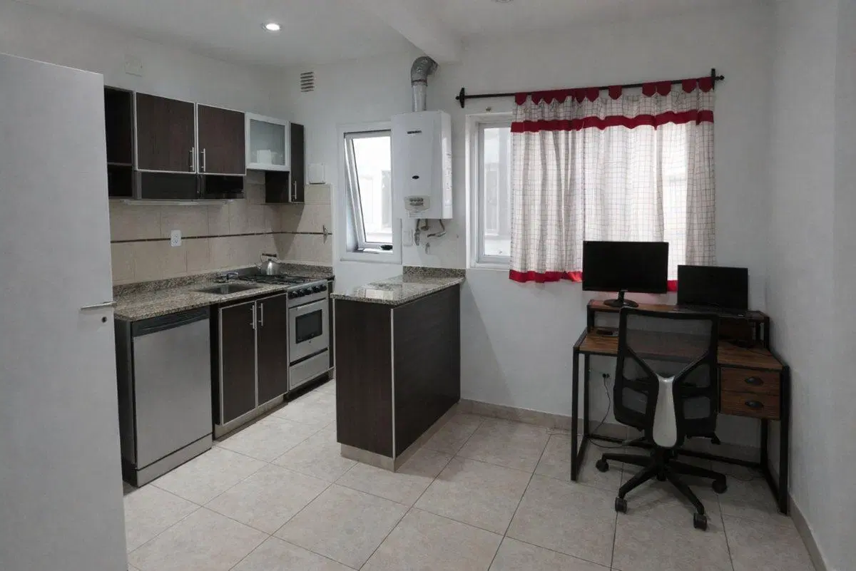 VENTA DEPARTAMENTO 3 AMBIENTES COLEGIALES 8