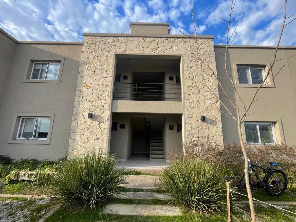 Venta departamento 2 ambientes  La Agustina Pilar 2