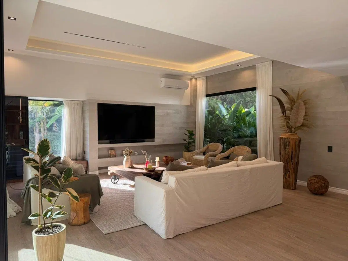 VENTA CASA 8 AMBIENTES AYRES DE PILAR 4