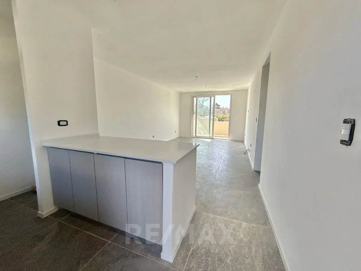 VENTA DPTO 3 AMB A ESTRENAR SARAVI PILAR 2