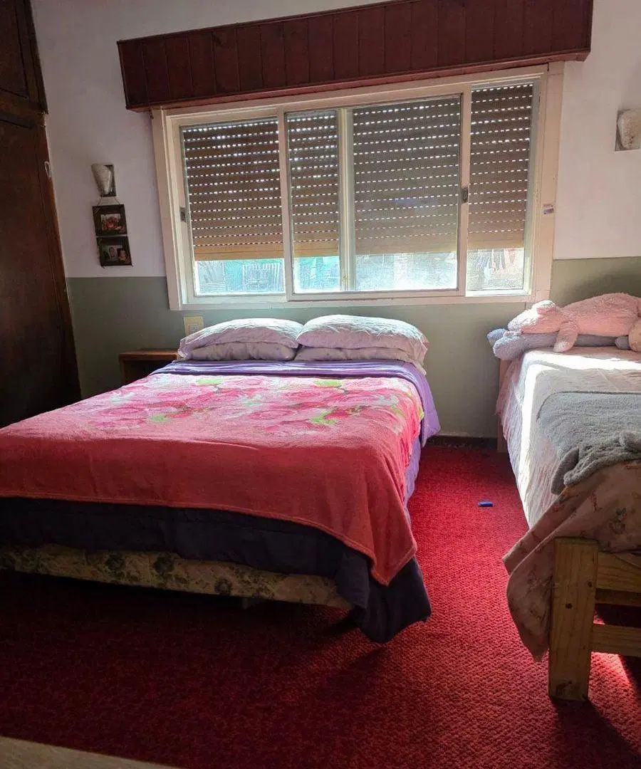 Casa en venta con Gran terreno en José C Paz 3