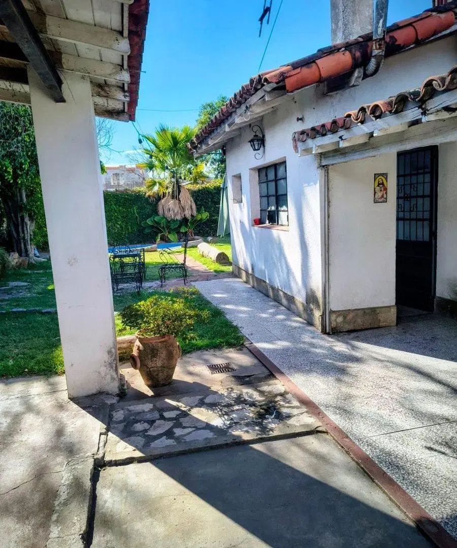 VENTA QUINTA W MORRIS PILETA 857 METROS APTO CRED 4