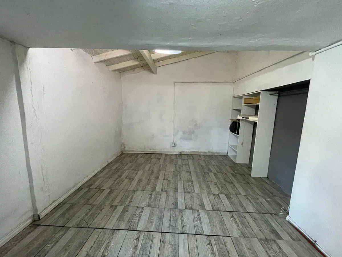 VENTA DE QUINTA CON HERMOSA ARBOLEDA PARQUE JULARO 5