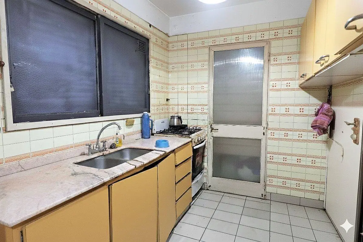 VENTA DEPARTAMENTO 4 AMBIENTES EN FLORESTA 5