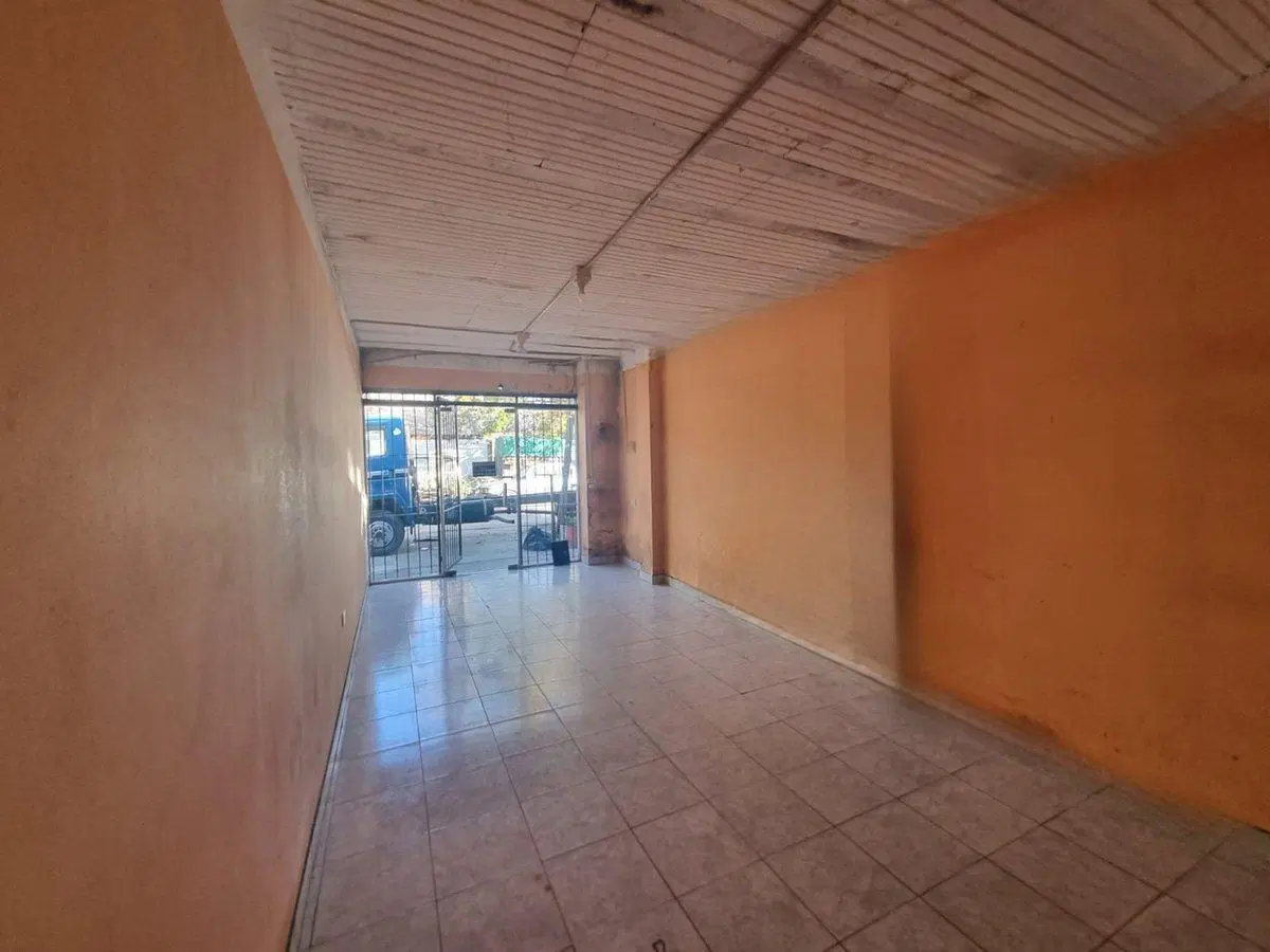 ALQUILER LOCAL 29 M2 PILAR PANAMERICANA KM 42,500 3