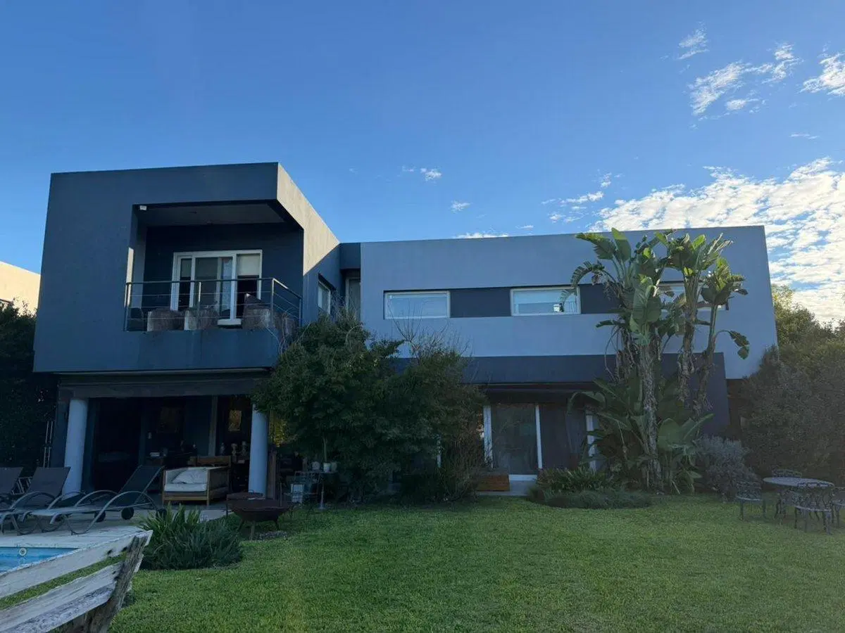 VENTA CASA 7 AMBIENTES LA LOMADA 2